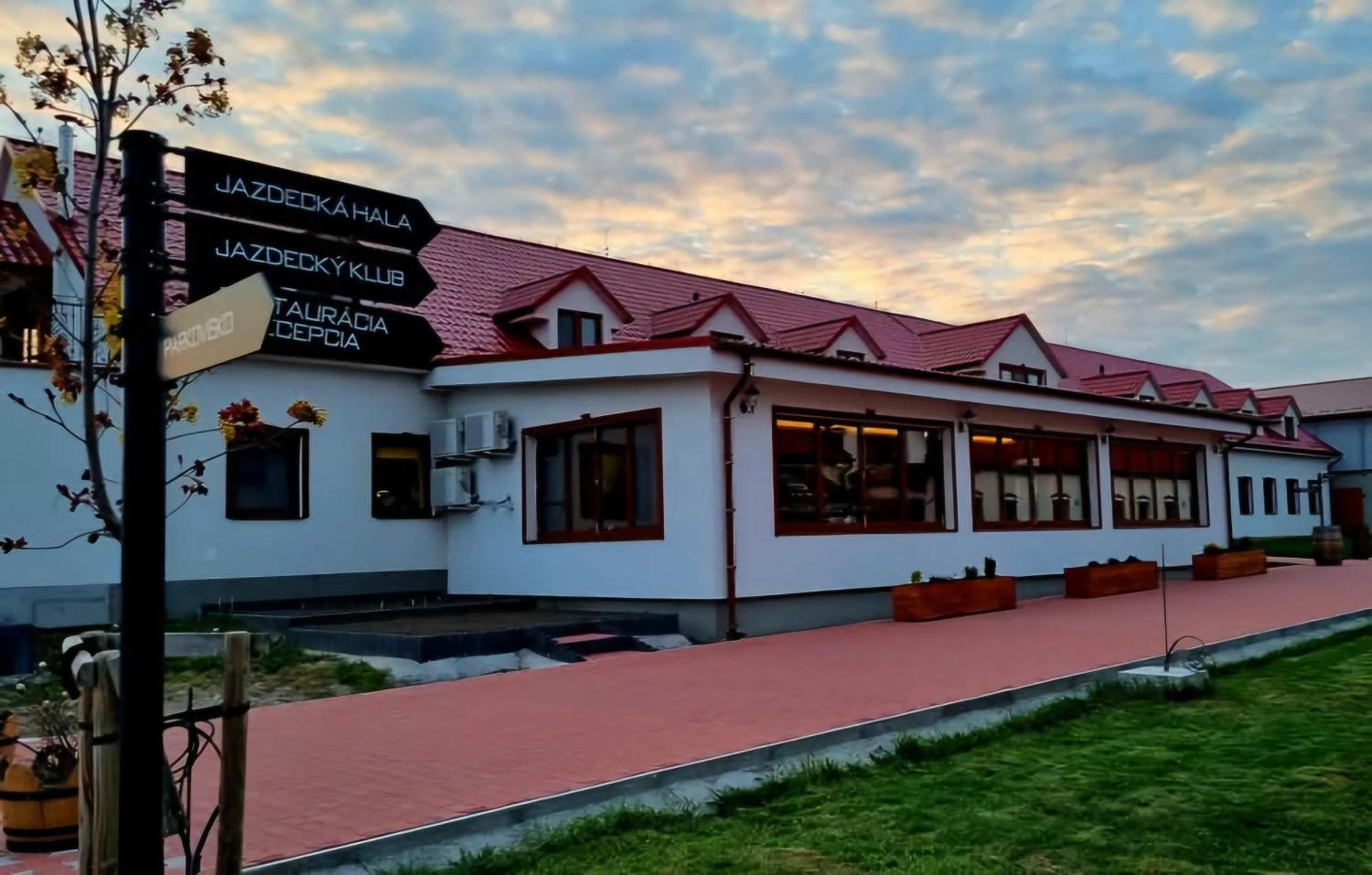 TERRA penzión Jasova Exterior foto